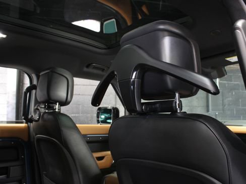 صورة السيارة