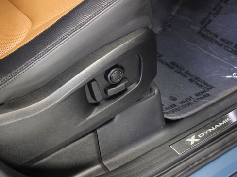 صورة السيارة