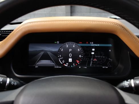 صورة السيارة