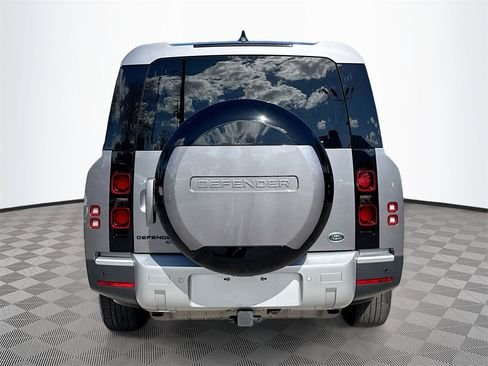 صورة السيارة