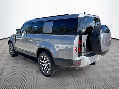 صورة السيارة