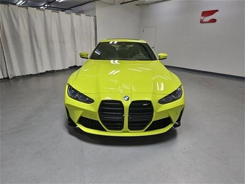 صورة السيارة