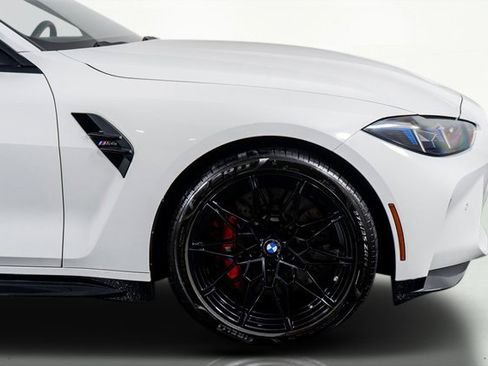 صورة السيارة