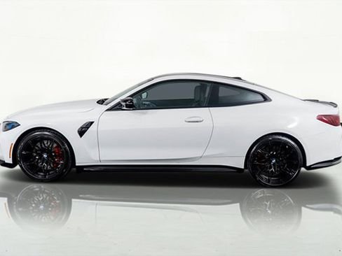 صورة السيارة