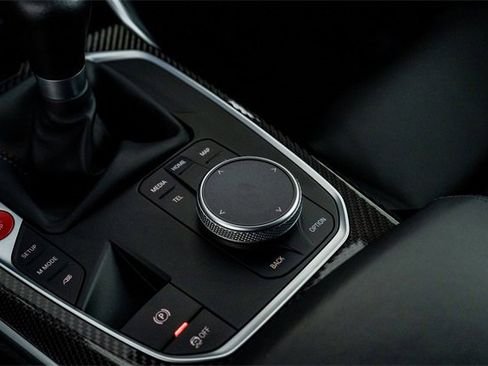 صورة السيارة