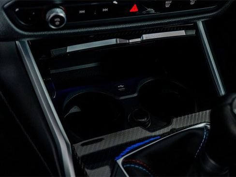 صورة السيارة