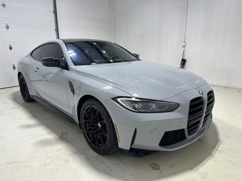 صورة السيارة