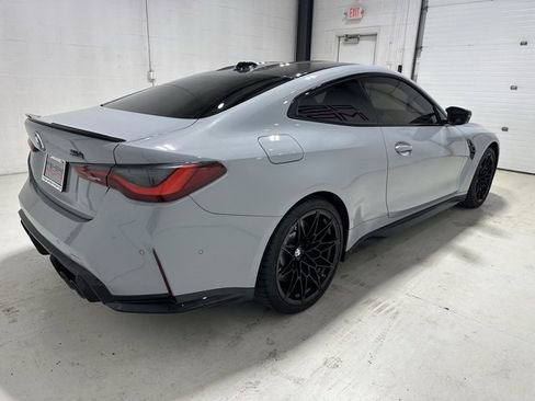 صورة السيارة