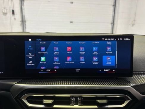 صورة السيارة