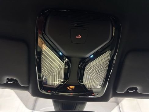 صورة السيارة