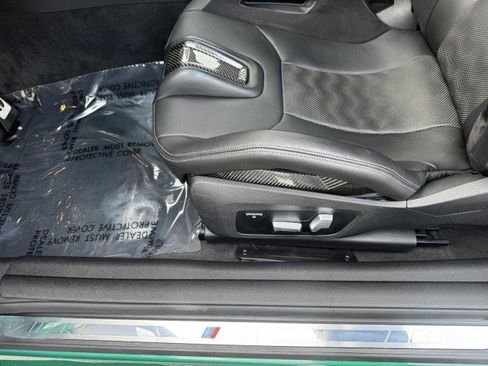 صورة السيارة