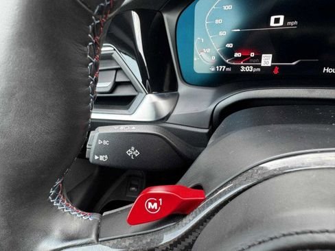 صورة السيارة