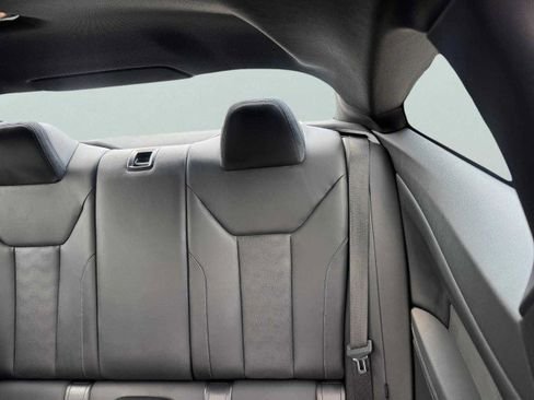 صورة السيارة