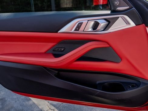 صورة السيارة