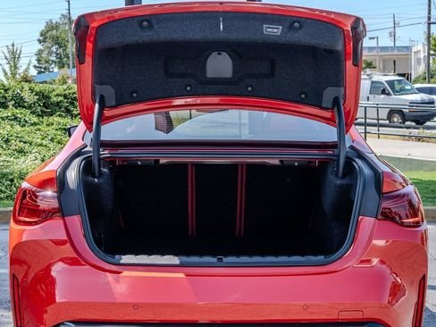 صورة السيارة