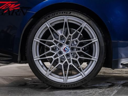 صورة السيارة