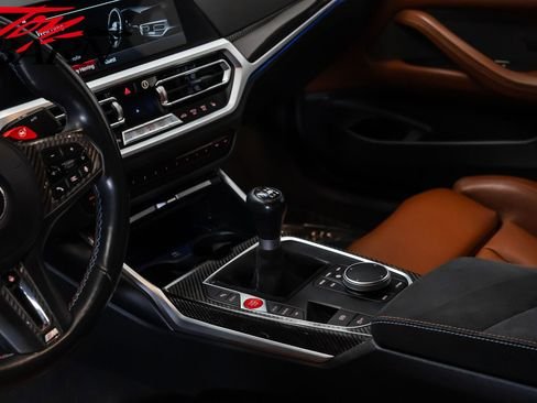 صورة السيارة