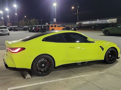 صورة السيارة