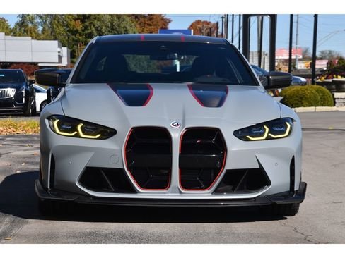 صورة السيارة