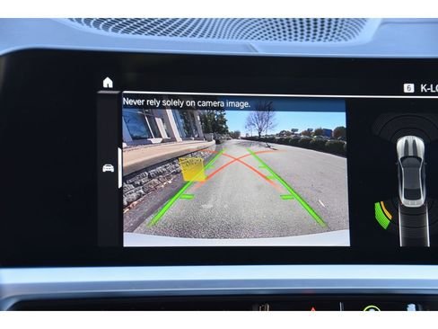 صورة السيارة