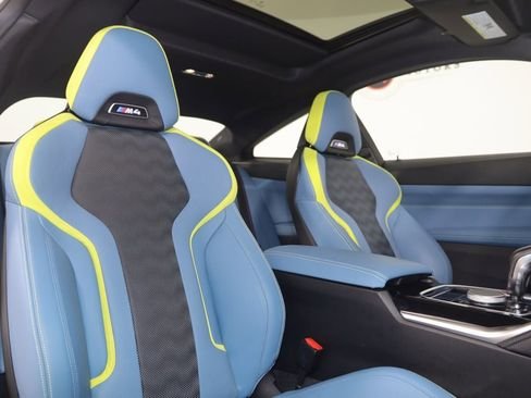 صورة السيارة