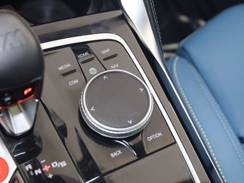 صورة السيارة