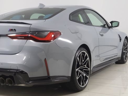 صورة السيارة