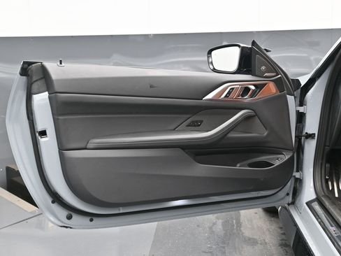 صورة السيارة