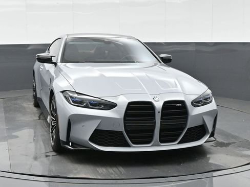 صورة السيارة