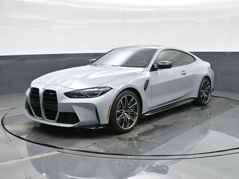 صورة السيارة