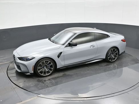 صورة السيارة