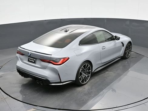 صورة السيارة