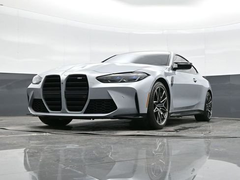 صورة السيارة