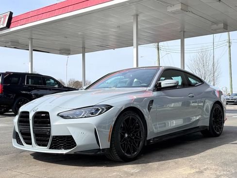 صورة السيارة