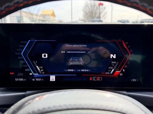 صورة السيارة