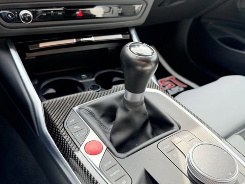 صورة السيارة