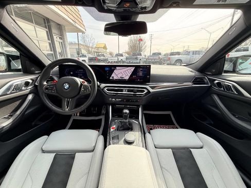 صورة السيارة