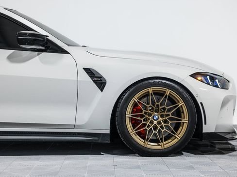 صورة السيارة