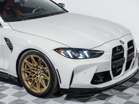 صورة السيارة