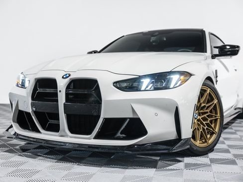 صورة السيارة