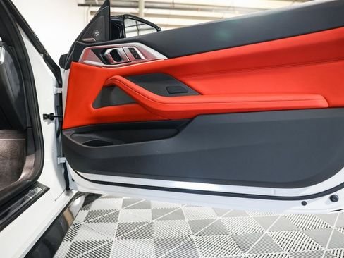 صورة السيارة