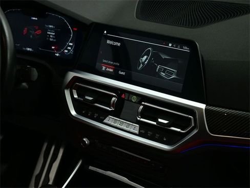 صورة السيارة