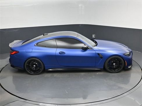 صورة السيارة