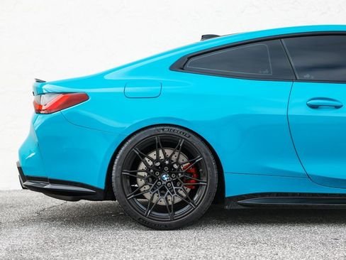 صورة السيارة