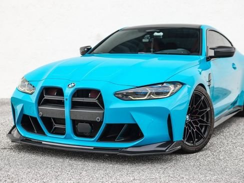 صورة السيارة