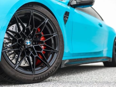 صورة السيارة