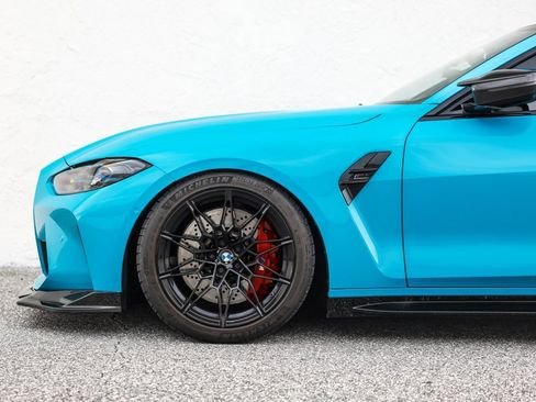 صورة السيارة