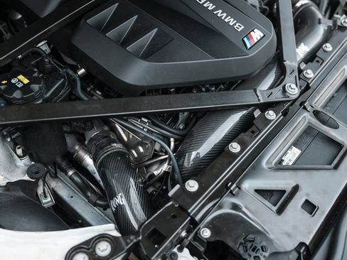 صورة السيارة