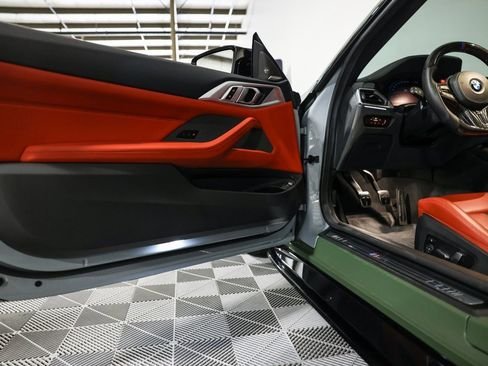 صورة السيارة