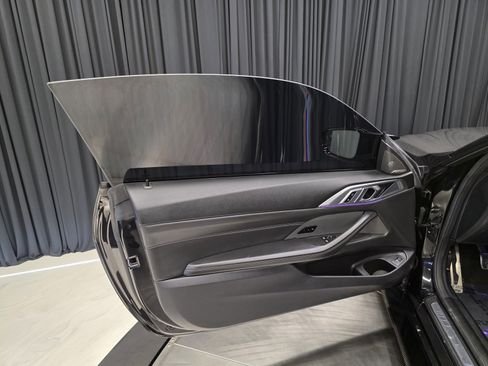 صورة السيارة